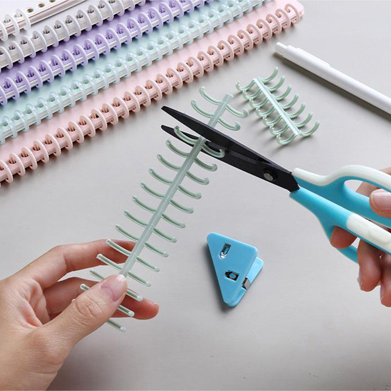 30 Holes Loose-leaf Plastic Bi - Binder A4 Lever recension och pris