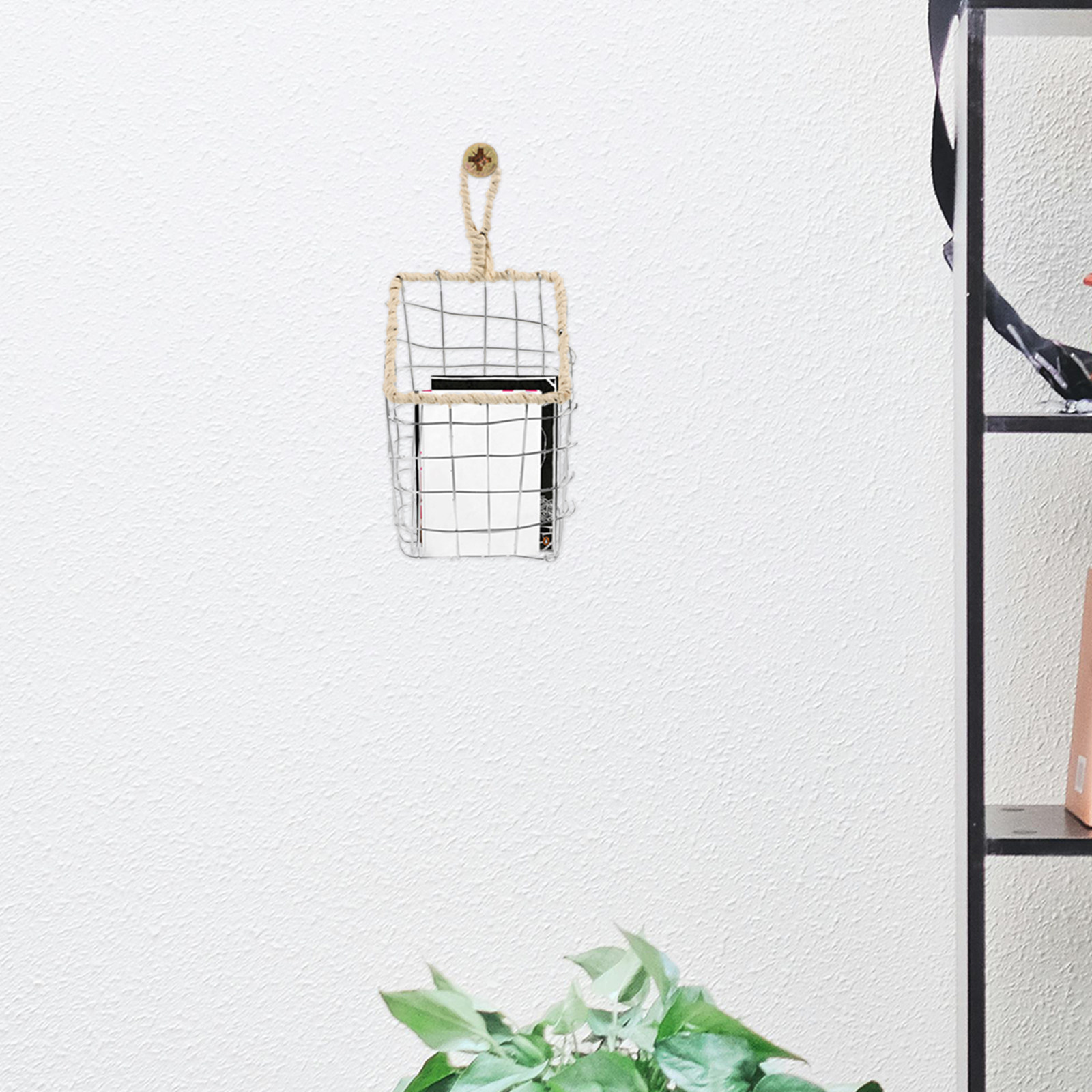 Wall Mounted Iron Book Holder  - Magazine Holder Rack recension och pris